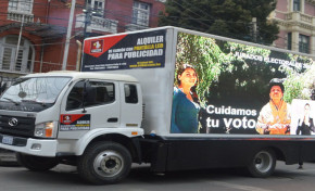 “Camión de la democracia” socializa Referendo Constitucional 2016 en La Paz y El Alto