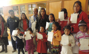 SERECI de Oruro otorga certificados gratuitos a menores de centros de acogida