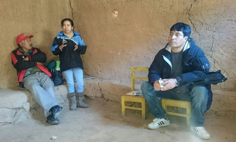 onsulta previa en la comunidad Viscachani del municipio de Tarata, provincia Esteban Arce, Cochabamba.