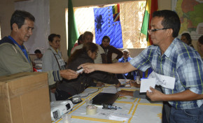 El Tribunal Electoral del departamento del Beni capacitó a maestras y maestros de la ciudad fronteriza de Guayaramerín