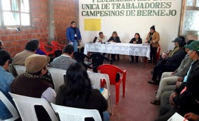 SIFDE Tarija capacita sobre democracia intercultural, derechos y deberes políticos en Bermejo
