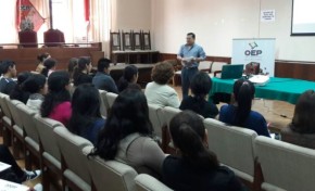 Tarija: 27 personas inician el primer curso permanente de notarias y notarios electorales