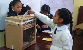 Oruro: unidades educativas elegirán a sus gobiernos estudiantiles el 27 de marzo