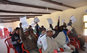 Chipayas socializan el Reglamento de elección de autoridades en su idioma
