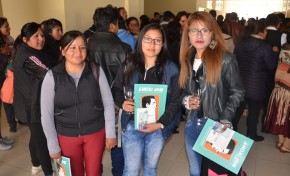 En presentación de Andamios, vocales del TSE destacan los cambios en el ejercicio democrático vividos en Bolivia