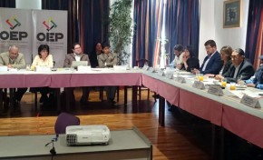 Oficialismo y oposición dialogan y debaten sobre el proyecto de Ley de Organizaciones Políticas