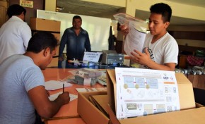 TED Cochabamba inició el armado de 5.559 maletas electorales para las Elecciones Judiciales