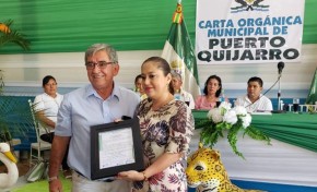 Puerto Quijarro entrega reconocimiento al TED Santa Cruz por su eficiencia en la administración del Referendo Autonómico 2018