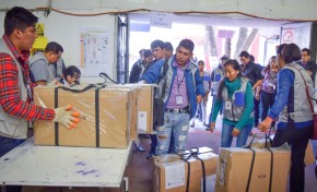 El TED Cochabamba continúa con la distribución de las maletas electorales en el área rural