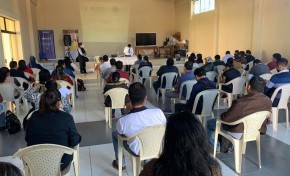 Capacitan a maestros, directores y autoridades educativas para la conformación de gobiernos estudiantiles en Chuquisaca
