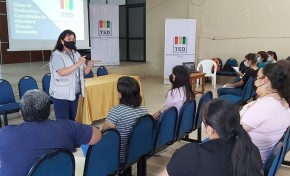 El TED Tarija evalúa y capacita a notarios electorales de Villa Montes