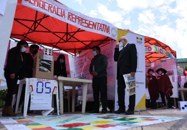 Feria de las Democracias: OEP informa sobre las actividades y servicios que brinda en etapa electoral y no electoral