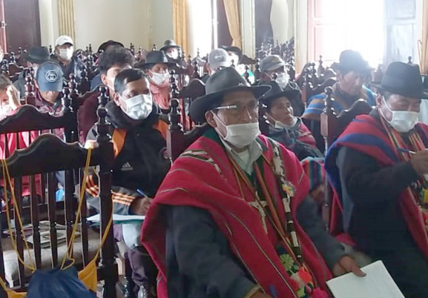 OEP moviliza personal del Serecí de Potosí para capacitar sobre derecho a la identidad y servicios registrales a autoridades indígenas de Chaquí
