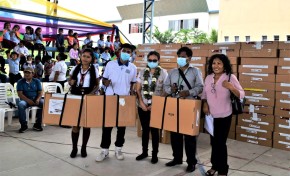 Cochabamba: cinco distritos educativos del trópico reciben 700 maletas y útiles electorales
