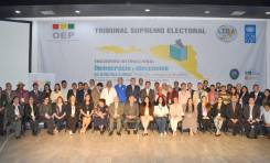 Autoridades electorales de la región firman la Declaración de Santa Cruz que respalda a los órganos electorales como garantes de la democracia