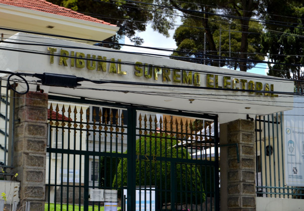 TSE Y USFX dan inicio a la segunda versión del Diplomado en Derecho Electoral