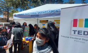 TED Potosí conmemora 40 años de la Democracia en Bolivia a través de ferias educativas