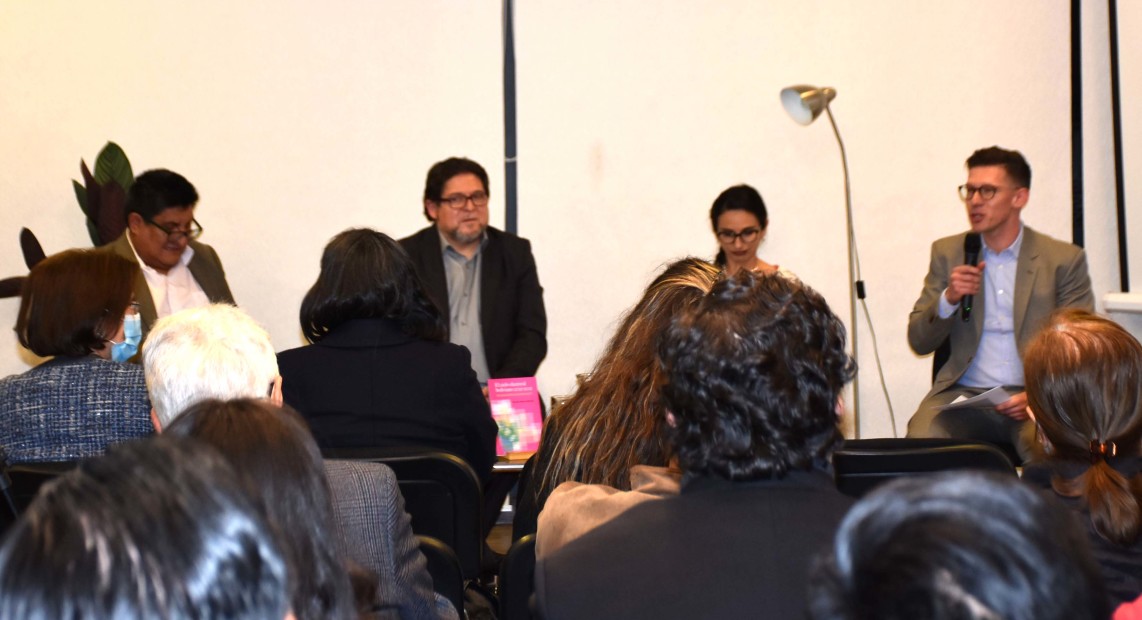 TSE_PRSENTACIÓN_LIBRO_02