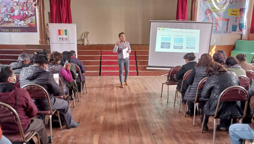 TED Potosí habilita el curso permanente de notarios electorales