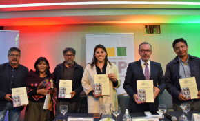 TSE y PNUD presentan la revista Bitácora intercultural en la ciudad de La Paz