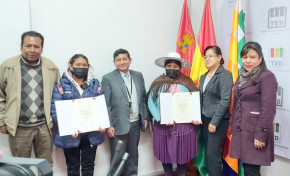 TED Potosí entrega credenciales a concejalas titulares de Ocurí y Tahua