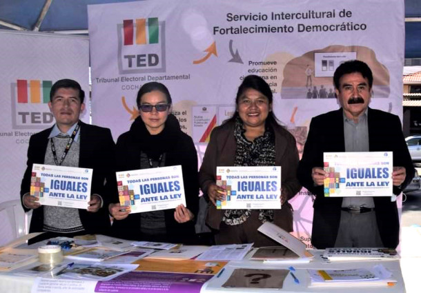 TED Cochabamba participa en la feria por el Día Nacional contra el Racismo y toda forma de Discriminación