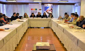 TSE y partidos políticos participan en encuentro para el fortalecimiento público en año no electoral