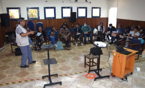 Sifde Cochabamba dicta curso permanente de notarios electorales