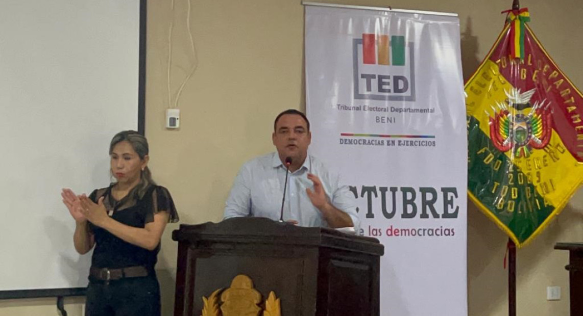 TED BENI 41 AÑOS DEMOCRACIA 03