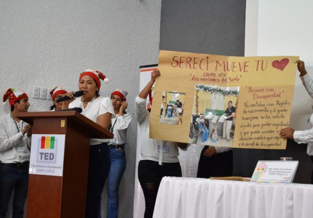 Santa Cruz: sectores vulnerables se benefician con una campaña de registro civil
