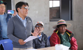 El TED Oruro entrega resolución de creación de asiento y recinto electoral en Iscacollo del municipio de Huari