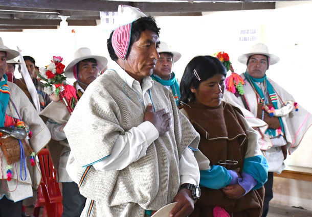 El Serecí Oruro posesiona a un Oficial de Registro Civil en la nación Uru Chipaya