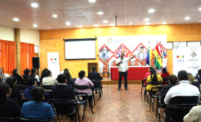 El TED Chuquisaca inicia capacitaciones a directores y maestros de Ciencias Sociales en el distrito educativo de Sucre