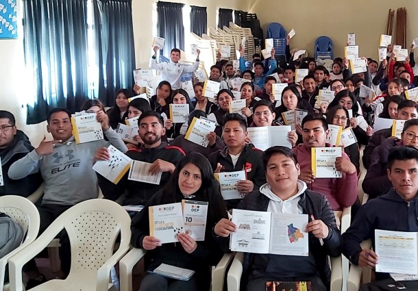 TED Tarija inicia curso de fortalecimiento de la democracia intercultural para estudiantes de las ESFM y Unidades Académicas