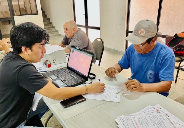 Elecciones Judiciales: TED y Serecí  Santa Cruz atiende en horario extraordinario para recibir reclamos de ciudadanas y ciudadanos inhabilitados en el Padrón Electoral