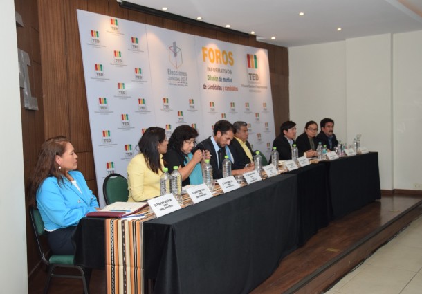 Elecciones Judiciales 2024: TED Cochabamba desarrolla sexto foro de difusión de méritos con la FEPC