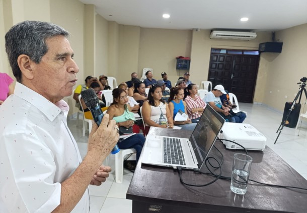 TED Beni socializa reglamentos de propaganda electoral y estudios de opinión con organizaciones políticas y medios de comunicación