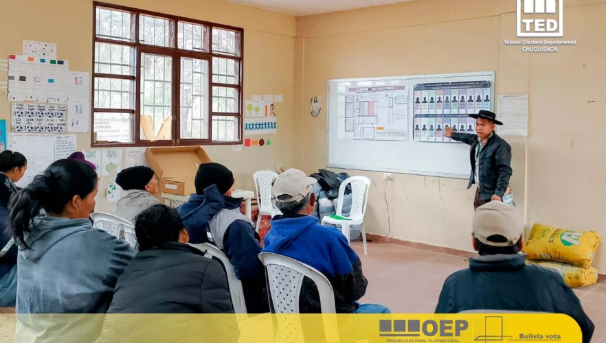 Indígenas de Chuquisaca se capacitan en guaraní para garantizar su participación en las Elecciones Generales 2025