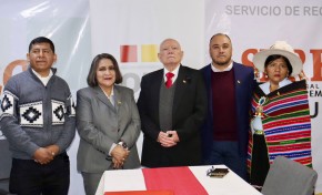 El OEP rinde homenaje al Bicentenario de la independencia de Bolivia