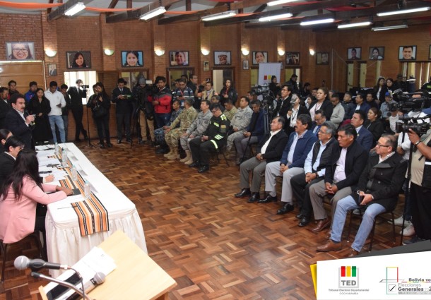 TED Cochabamba inaugura la jornada electoral de la segunda vuelta de las Elecciones Generales 2025