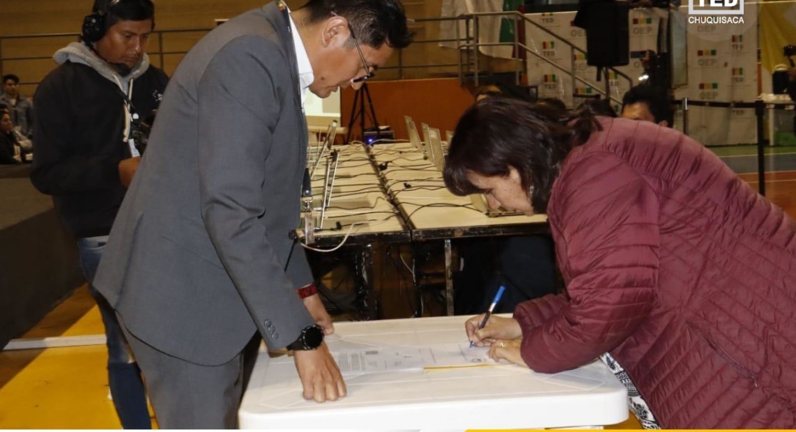 Imagen de WhatsApp 2025-10-20 a las 21.43.00_e9c1927f