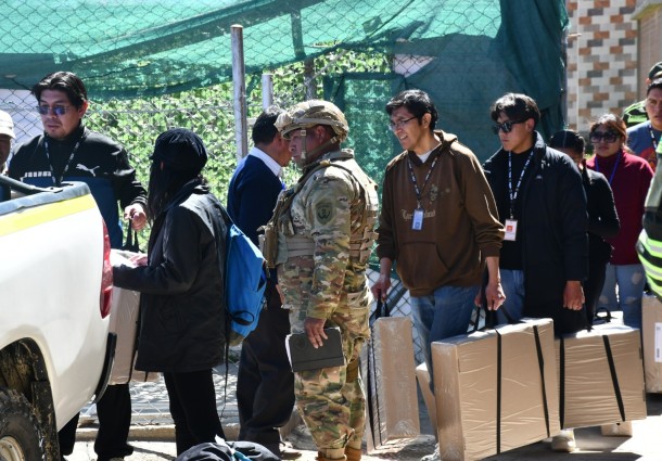 TED Oruro inicia distribución de 636 maletas electorales para 287 recintos de provincias