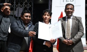 TED de Oruro entrega personería jurídica a la agrupación ciudadana URUS-O