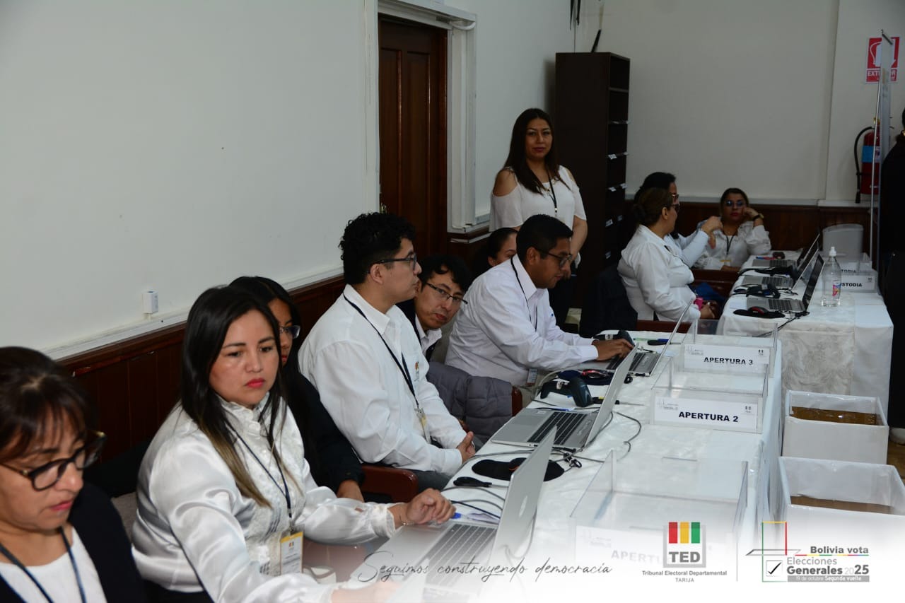 WhatsApp Image 2025-10-20 at 08.55.10