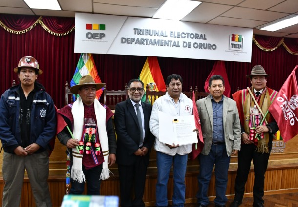 TED Oruro otorga personalidad jurídica a la agrupación ciudadana Oruro Primero