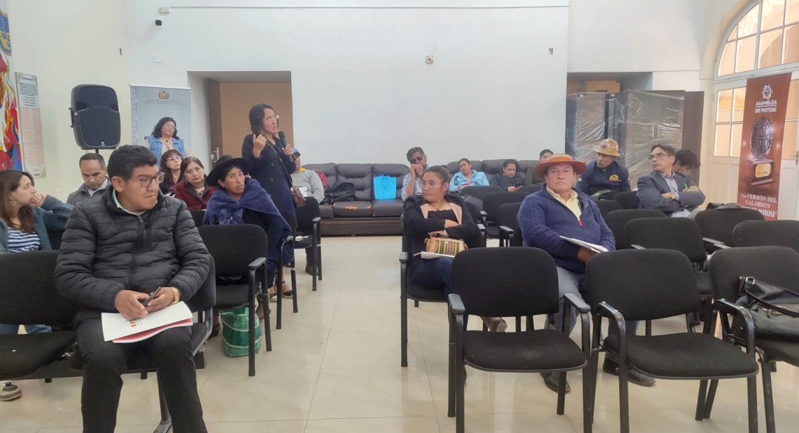 PT_TALLERVIOLENCIA_02