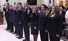 Posesionan a los nuevos vocales del Tribunal Supremo Electoral