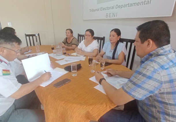 TED Beni inicia coordinación con personal militar rumbo a las Elecciones Subnacionales