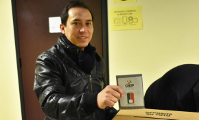 Milán: Masiva participación de boliviamos desde las primera horas del Referéndum