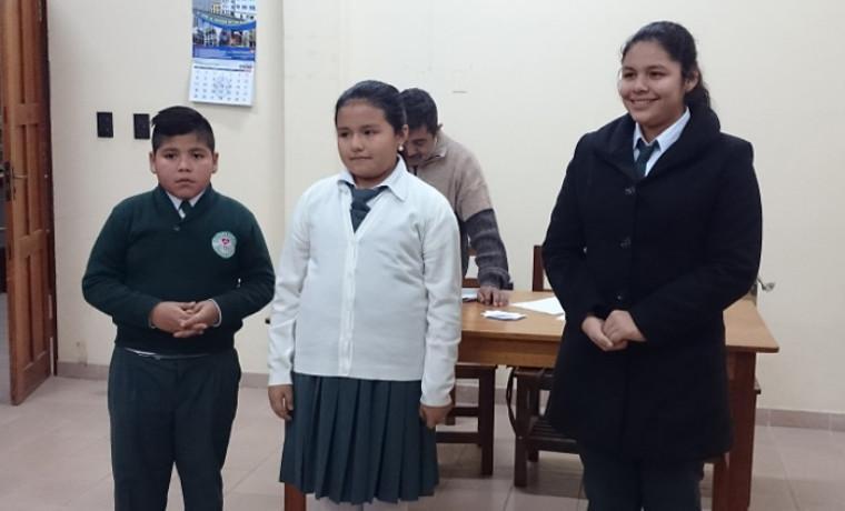 Electos (De derecha a izquierda) Ninet Márquez Velásquez fue elegida Senadora; Aline Anahí Fernández Lázaro, fue elegida como Diputada y Sebastián Vásquez Andia fue electo Diputado